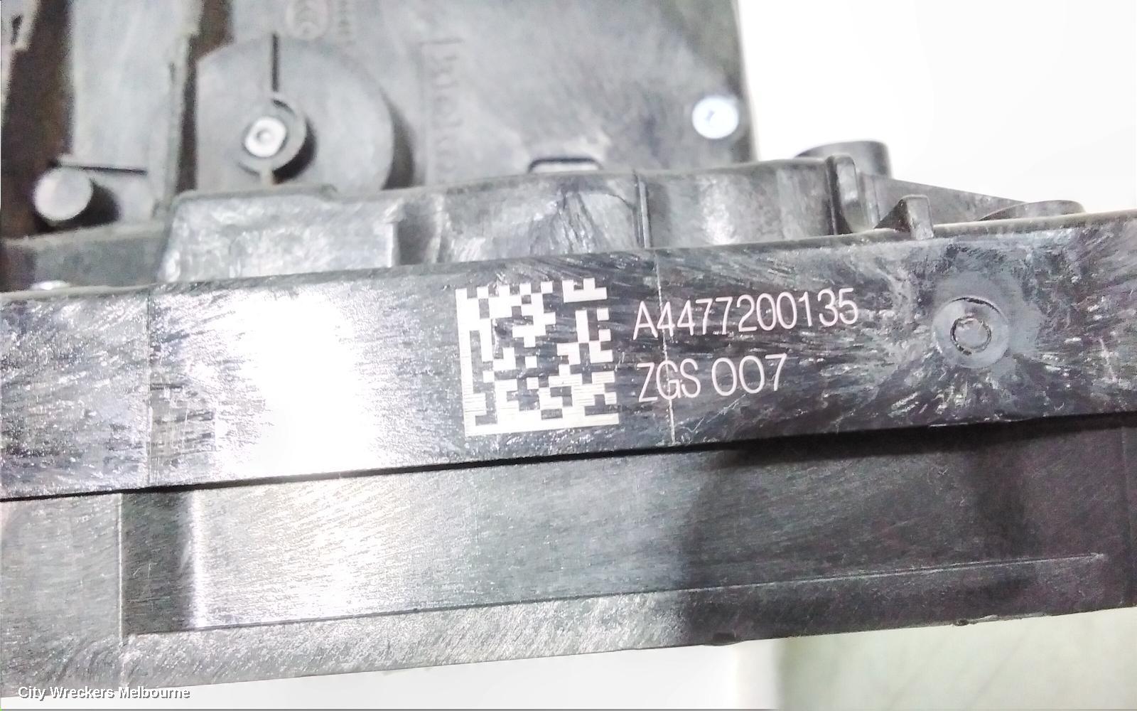 MERCEDES VITO DOOR/BOOT/GATE LOCK, LEFT FRONT DOOR LOCK, 447, 03/2015 ONWARDS