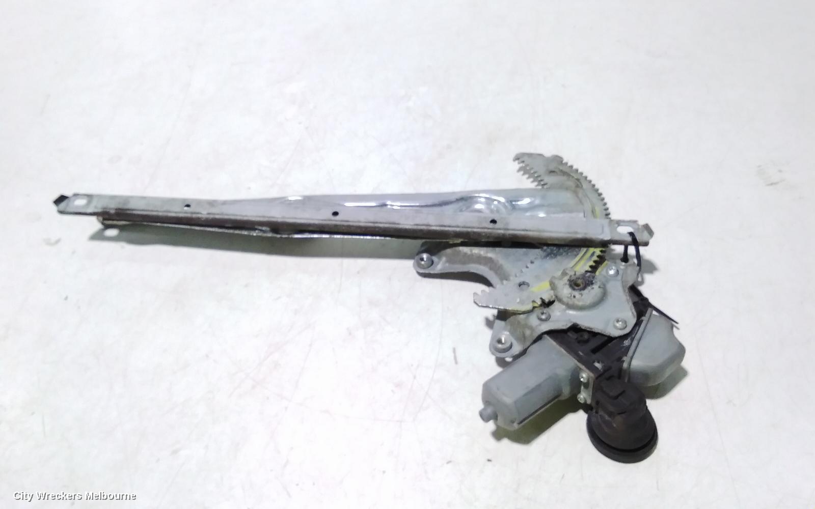 TOYOTA KLUGER LEFT FRONT WINDOW REG/MOTOR, XU50 SERIES, 03/2014 - 02/2021