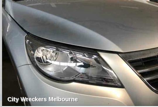 VOLKSWAGEN TIGUAN RIGHT INDICATOR/FOG/SIDE, BUMPER FOGLAMP, 5N, 05/2008 - 06/2011