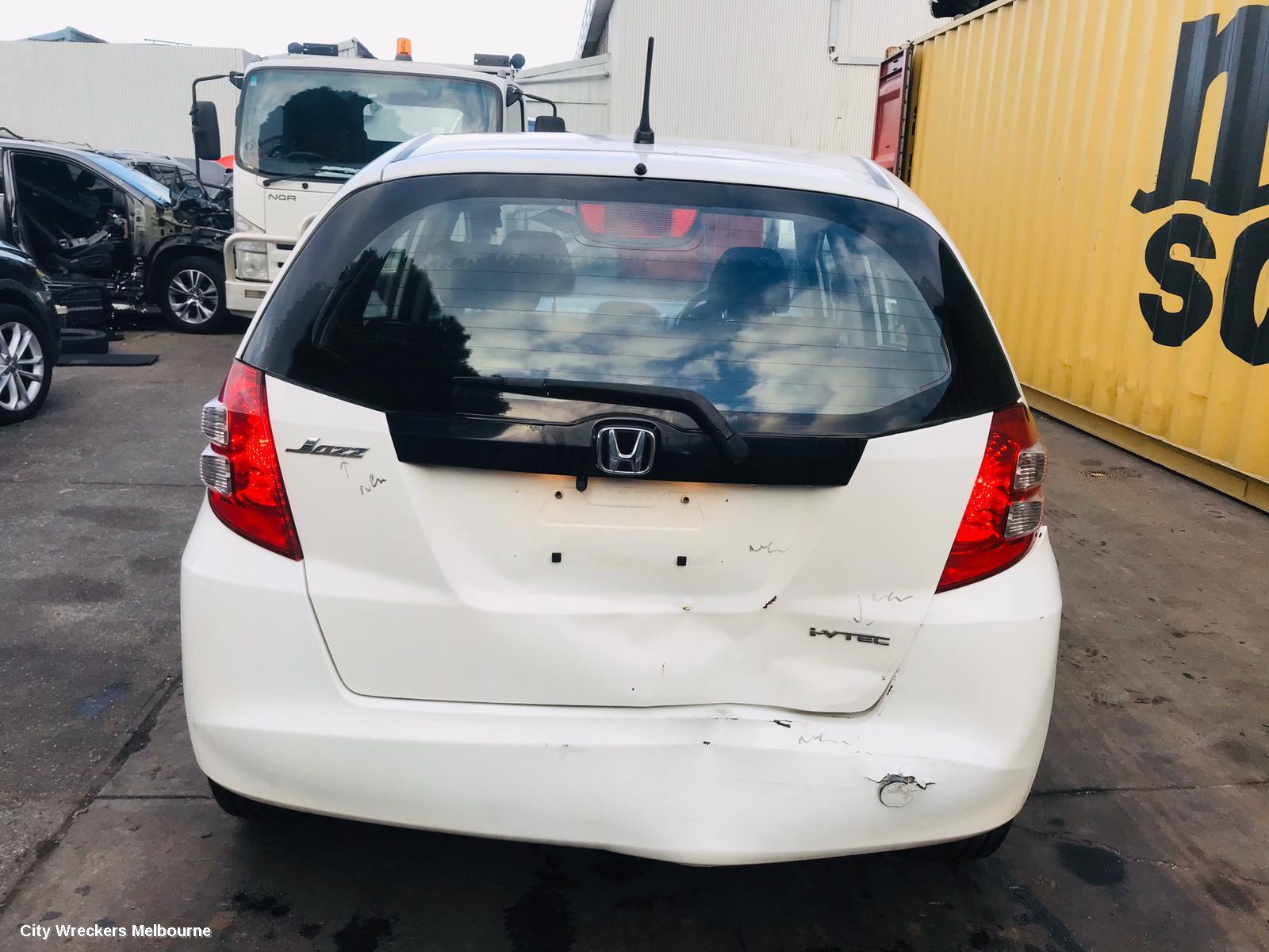 HONDA JAZZ LEFT GUARD LINER, GE, VTI-S/VIBE-S, 08/2008 - 06/2014