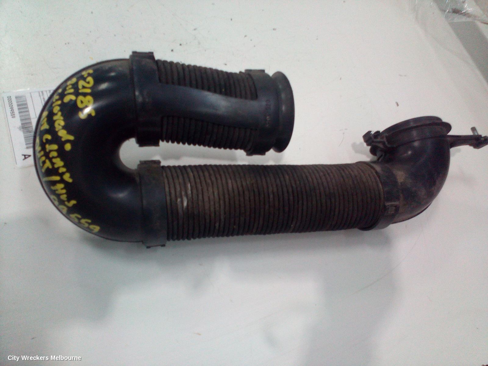 HOLDEN COLORADO AIR CLEANER DUCT/HOS, RG, 06/2012 - 12/2020