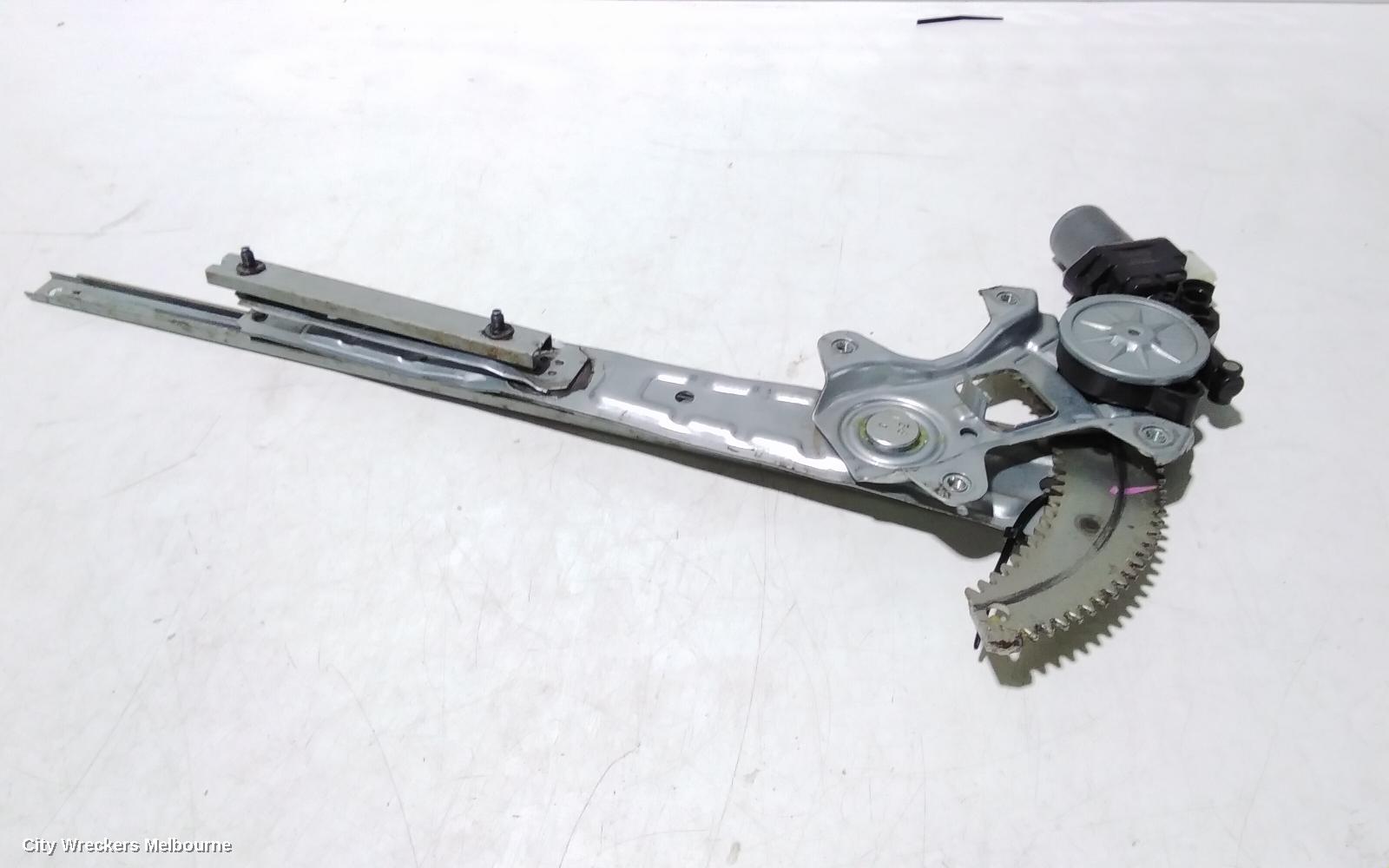 MITSUBISHI TRITON LEFT FRONT WINDOW REG/MOTOR, MQ-MR, 03/2015 - 10/2023
