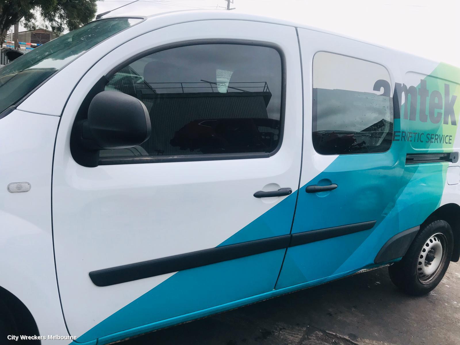 RENAULT KANGOO LEFT FRONT WINDOW REG/MOTOR, X61, 10/2012 ONWARDS