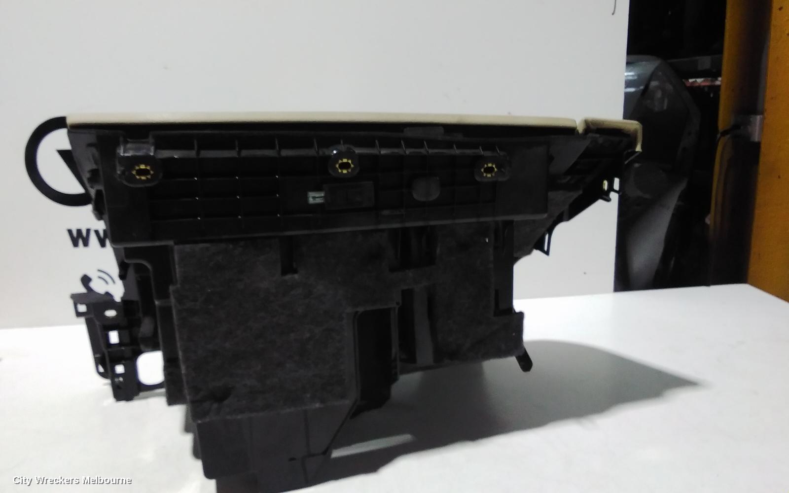AUDI Q7 GLOVE BOX, 4M, 07/2015 ONWARDS