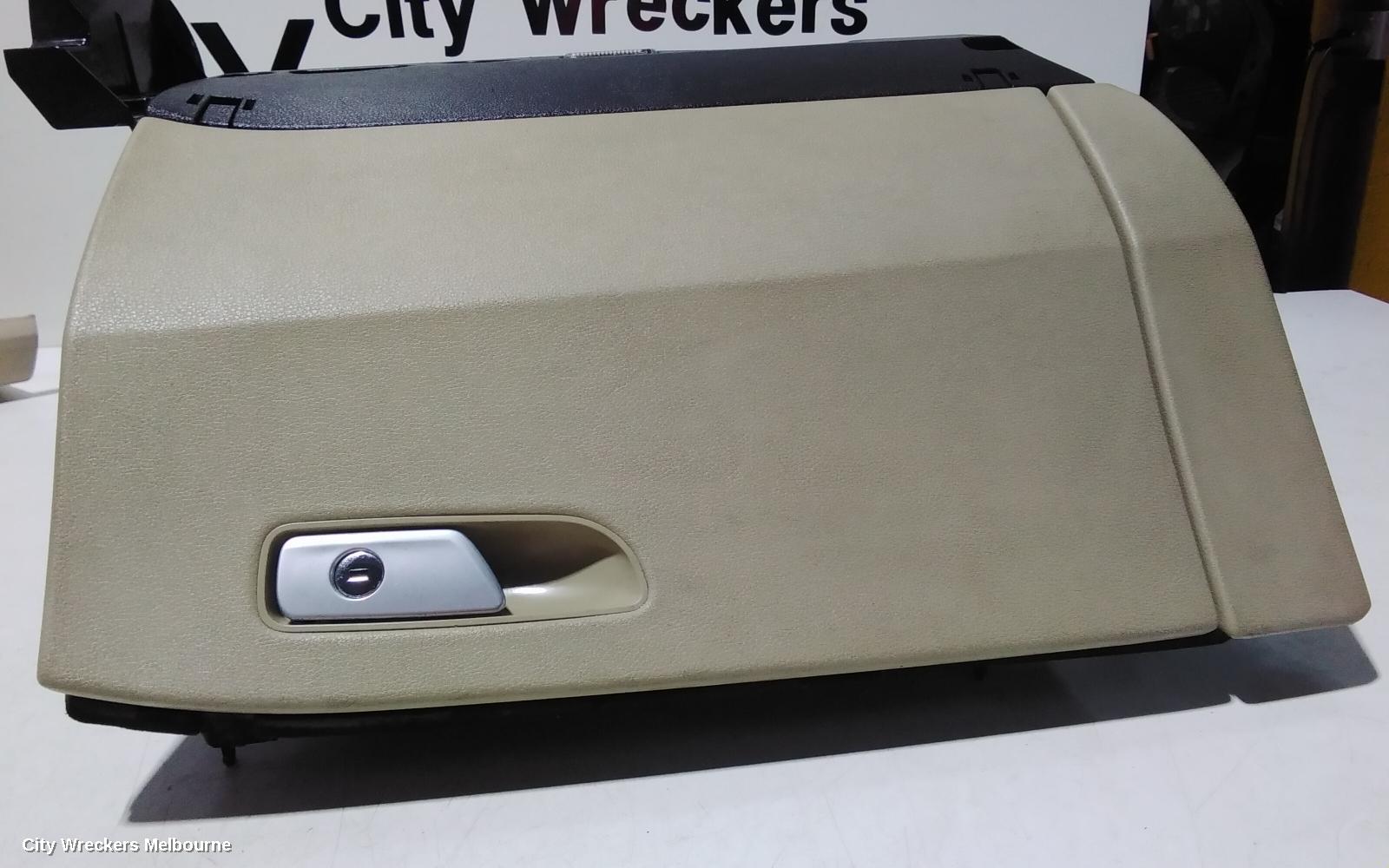 AUDI Q7 GLOVE BOX, 4M, 07/2015 ONWARDS