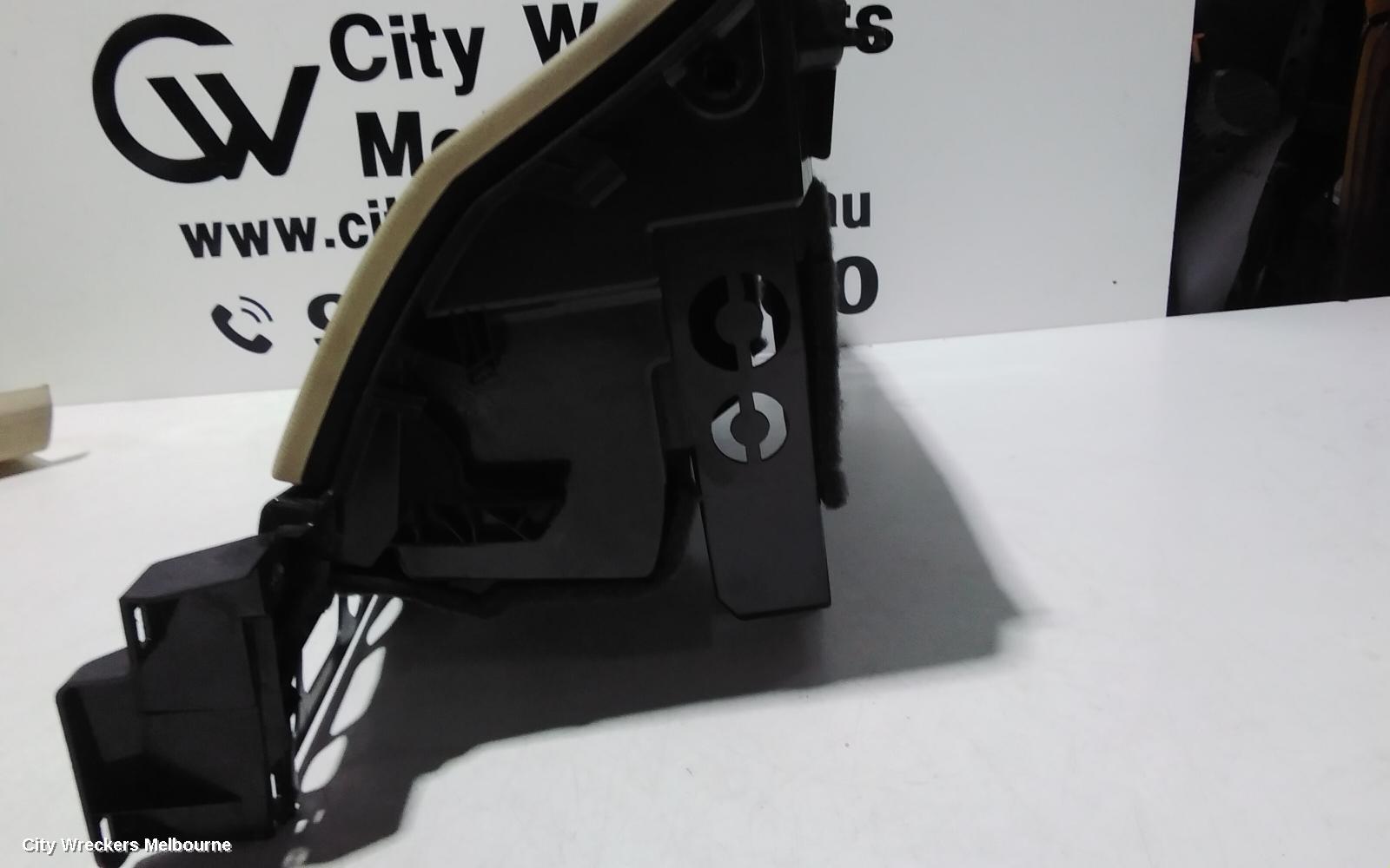 AUDI Q7 GLOVE BOX, 4M, 07/2015 ONWARDS