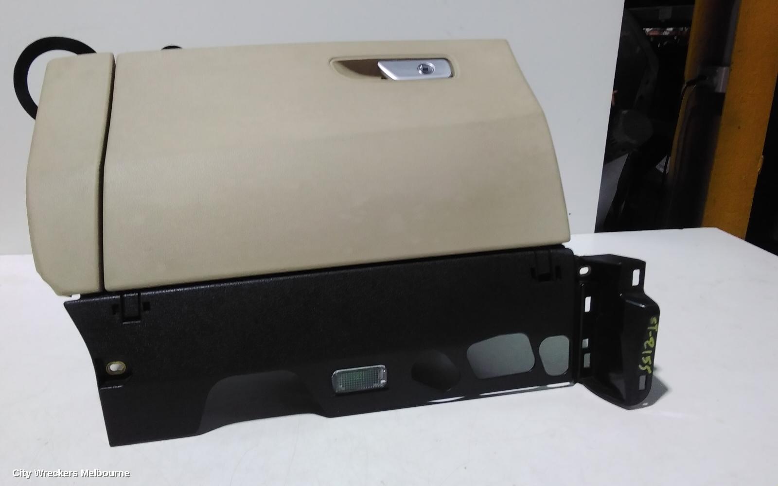 AUDI Q7 GLOVE BOX, 4M, 07/2015 ONWARDS