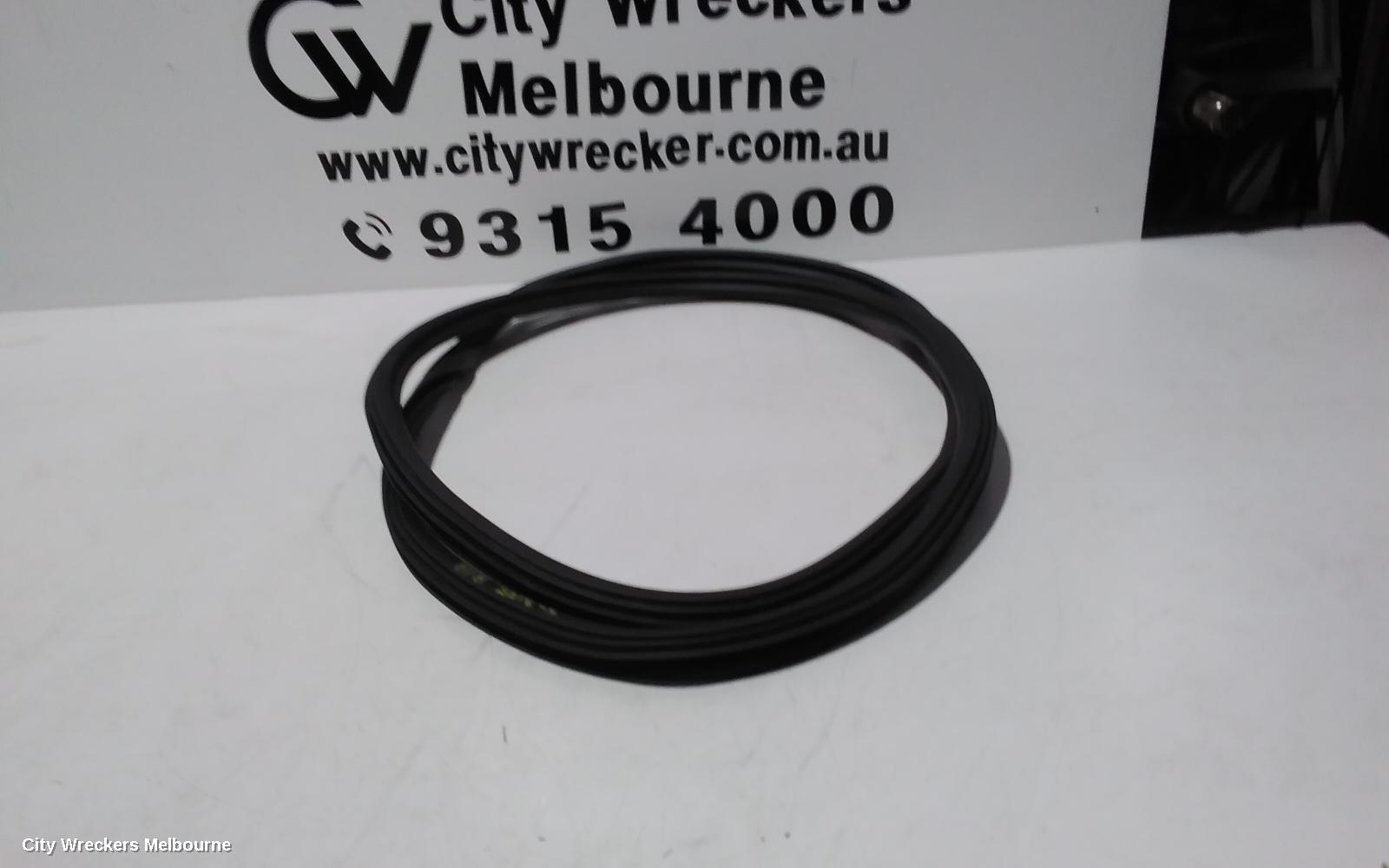 AUDI Q7 SEAL, RHR: 99601, 4M, 07/2015 ONWARDS