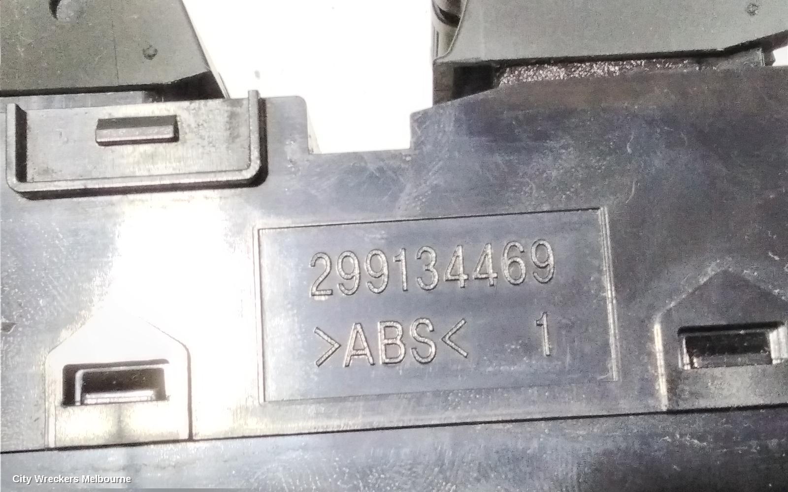 HYUNDAI GENESIS PWR DR WIND SWITCH, RH FRONT (MASTER SWITCH), DH, 11/2014 - 01/2018