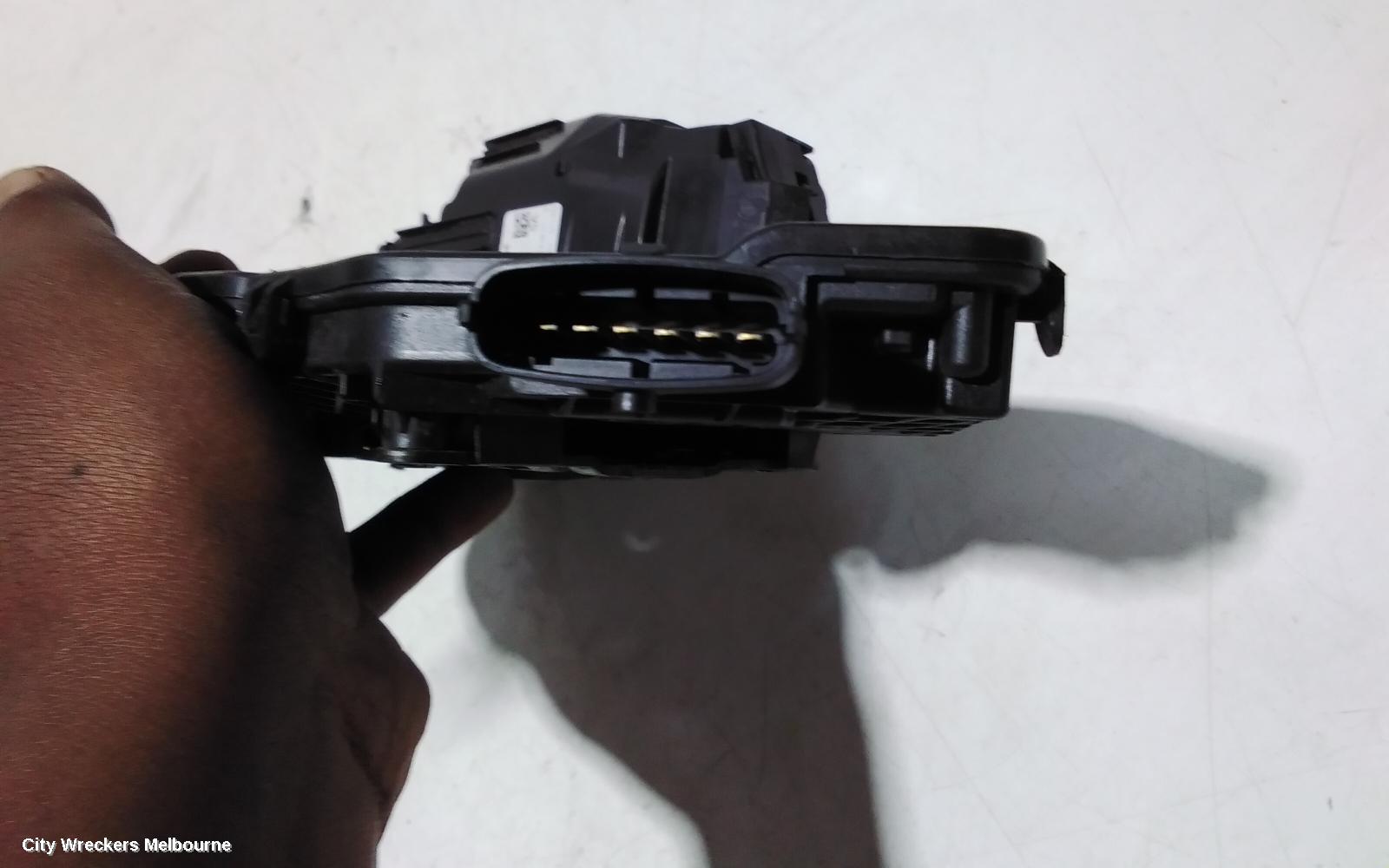 LAND ROVER DISCOVERY SPORT DOOR/BOOT/GATE LOCK, LEFT REAR DOOR LOCK, L550, 01/2015 ONWARDS