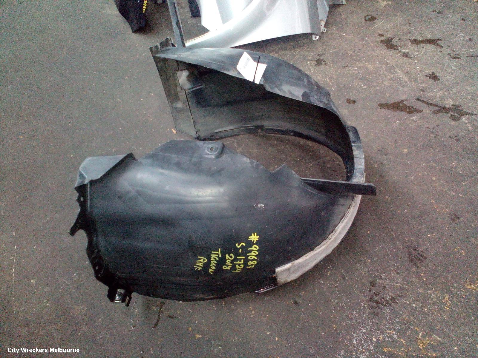 VOLKSWAGEN TIGUAN RIGHT GUARD LINER, 5NA, 06/2016 - 05/2021