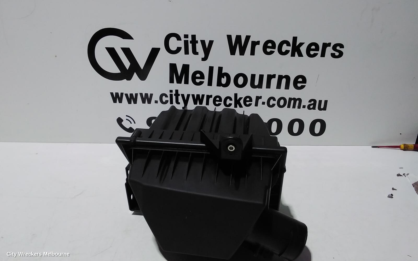 LAND ROVER RANGEROVER EVOQUE AIR CLEANER/BOX, AIR CLEANER, L538, DIESEL, 11/2011 - 01/2019