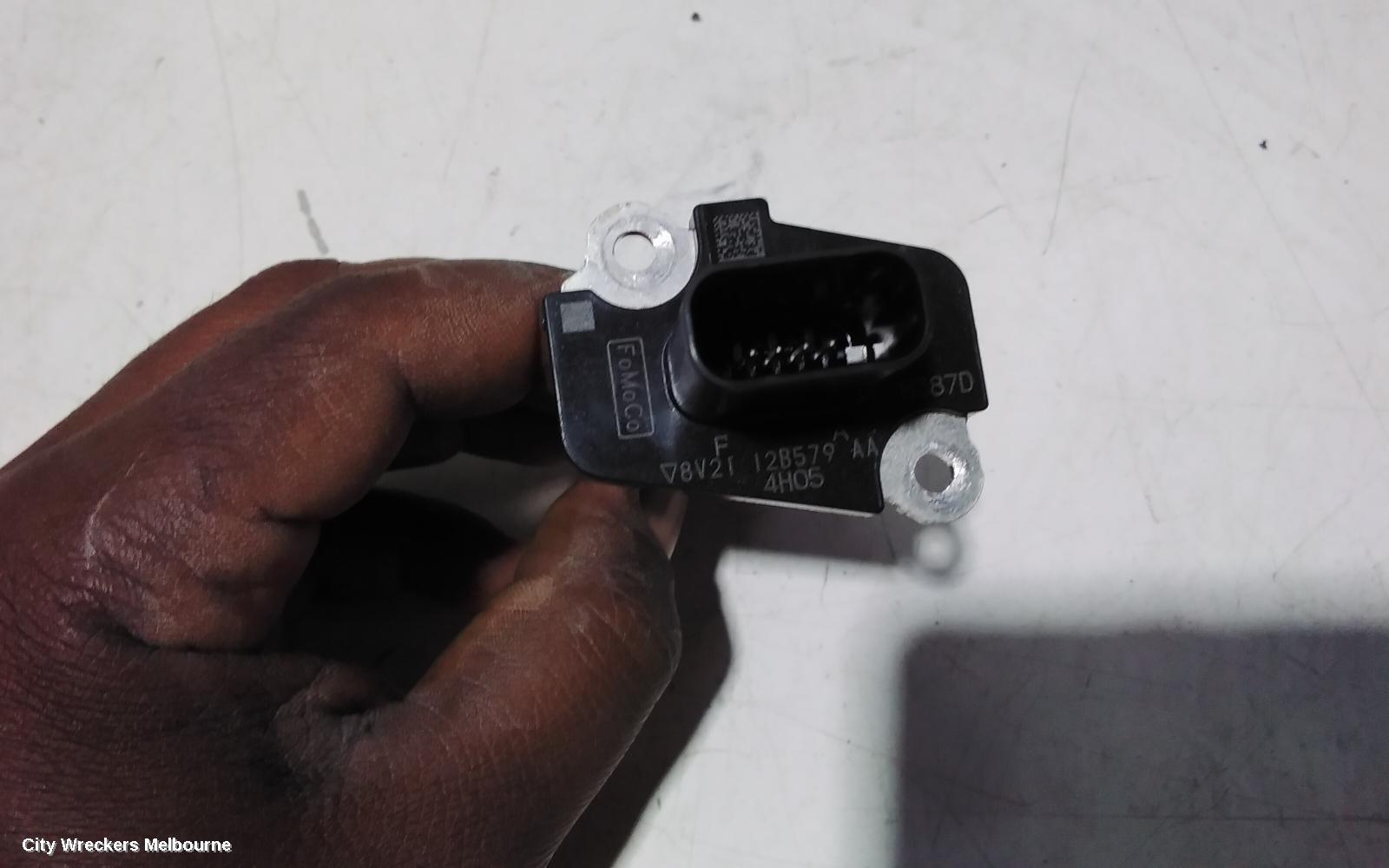 LAND ROVER RANGEROVER EVOQUE AIR FLOW METER, 2.0, DIESEL, L538, 09/2015 - 01/2019