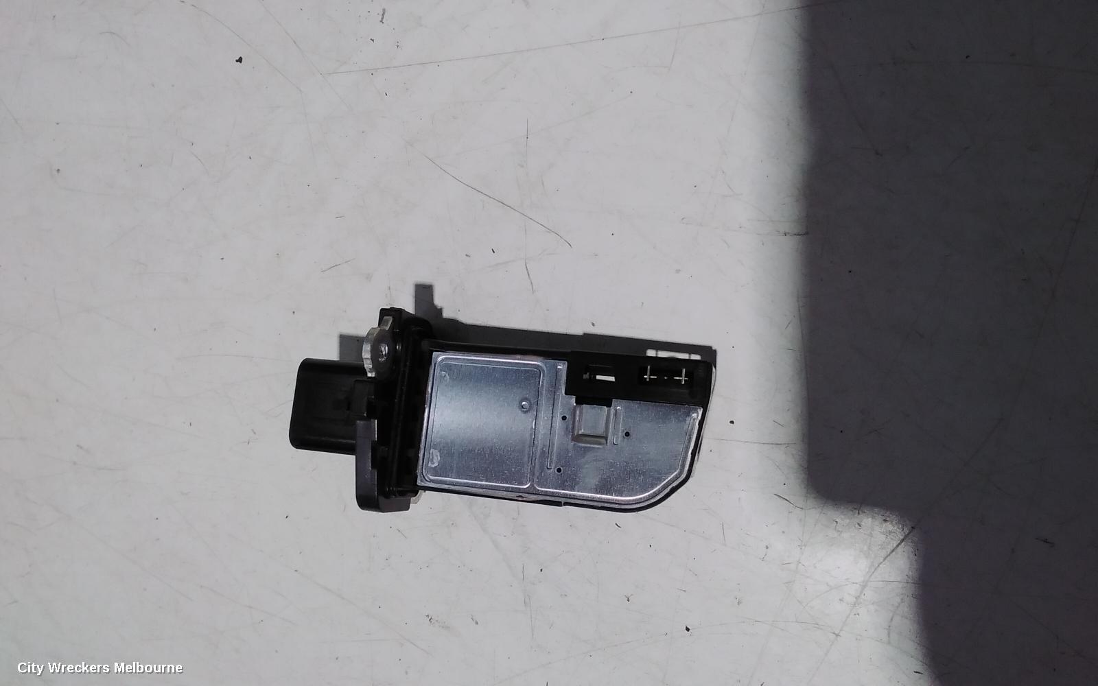 LAND ROVER RANGEROVER EVOQUE AIR FLOW METER, 2.0, DIESEL, L538, 09/2015 - 01/2019