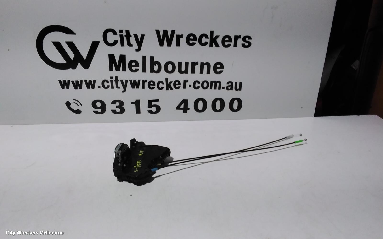 TOYOTA ESTIMA DOOR/BOOT/GATE LOCK, RH FRONT, XR50, 05-19