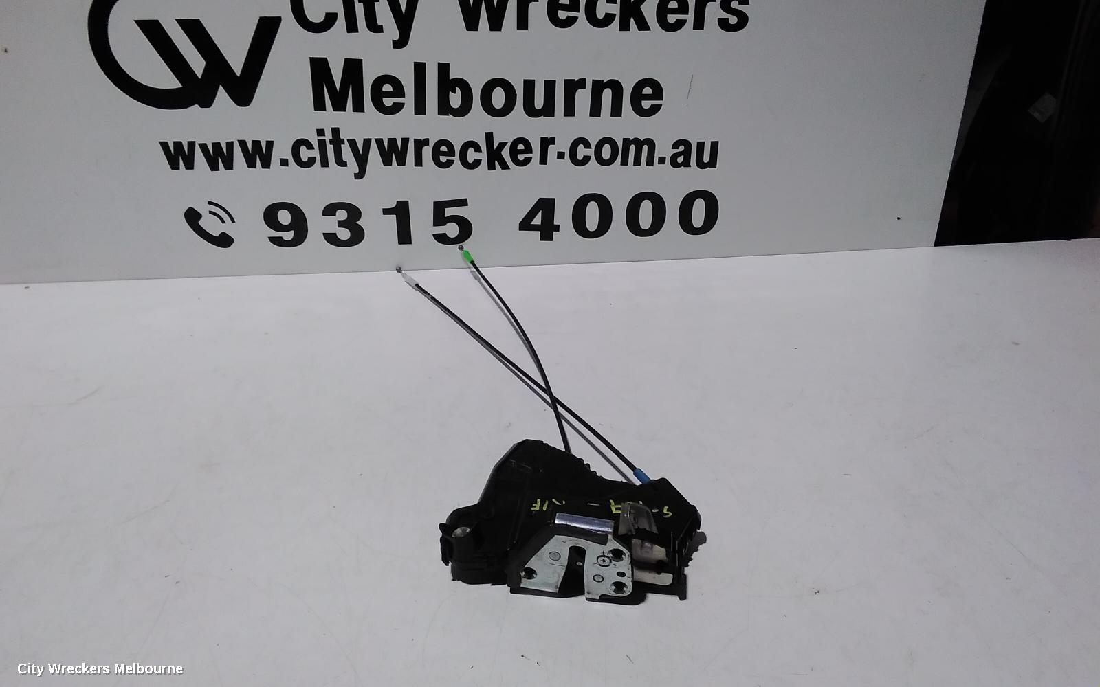 TOYOTA ESTIMA DOOR/BOOT/GATE LOCK, RH FRONT, XR50, 05-19