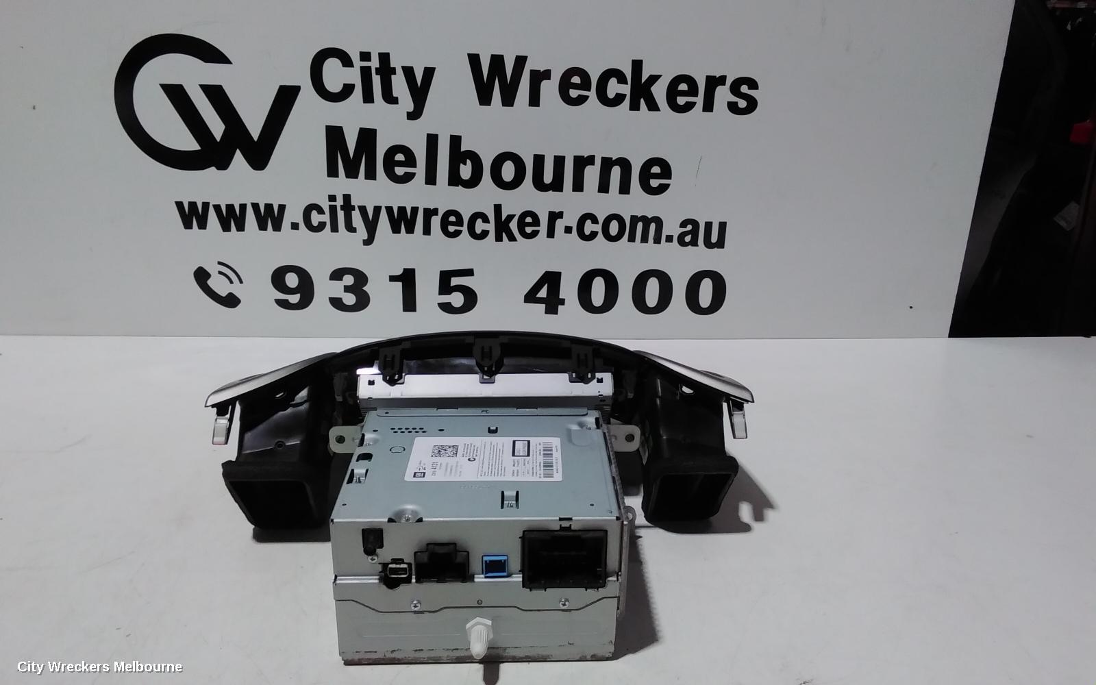HOLDEN COMMODORE RADIO/CD/DVD/SAT/TV, HEAD UNIT, NON SAT NAV TYPE, VF, 05/2013 - 12/2017