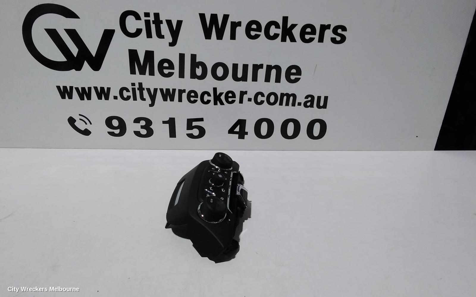 HOLDEN COMMODORE HEATER/AC CONTROLS, VF, 05/2013 - 12/2017