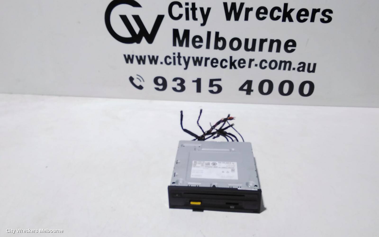 VOLKSWAGEN TIGUAN RADIO/CD/DVD/SAT/TV, DISPLAY UNIT, DISCOVER MEDIA 8IN, SAT NAV TYPE, 5NA, 06/2016 - 05/2021