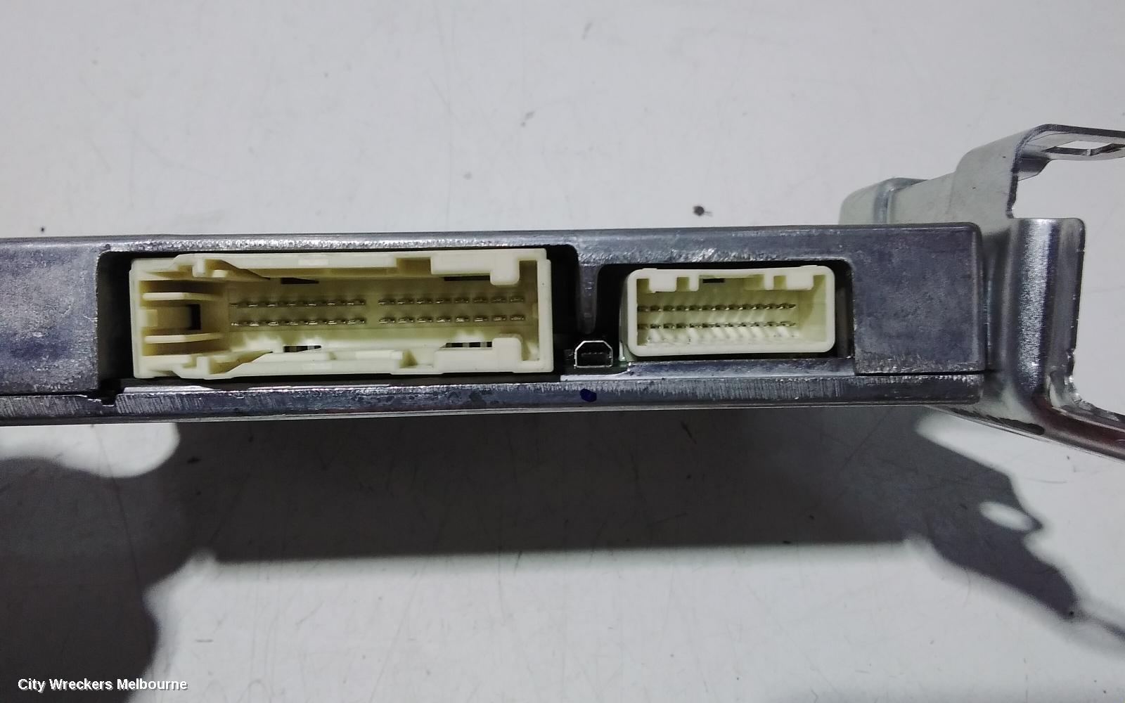 TOYOTA PRIUS RADIO/CD/DVD/SAT/TV, ZVW30R, AMPLIFIER, 07/2009 - 12/2015