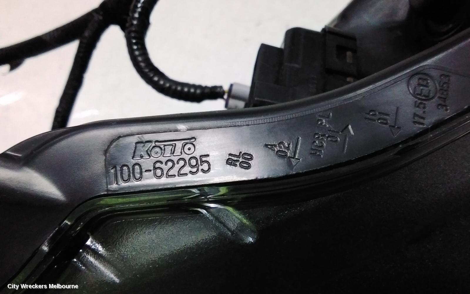HONDA HRV RIGHT HEADLAMP, RU5, VTI-S/RS/VTI-LX, LED TYPE, 07/2018 - 10/2021