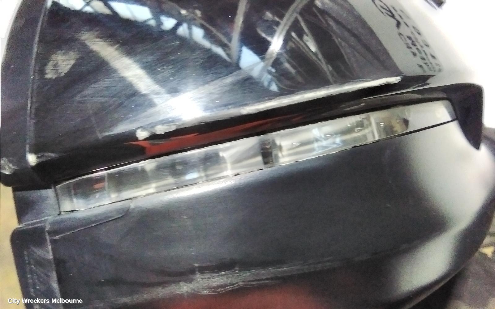 HONDA HRV RIGHT DOOR MIRROR, RU5, RS, BLACK, MANUAL FOLD, 07/2018 - 10/2021