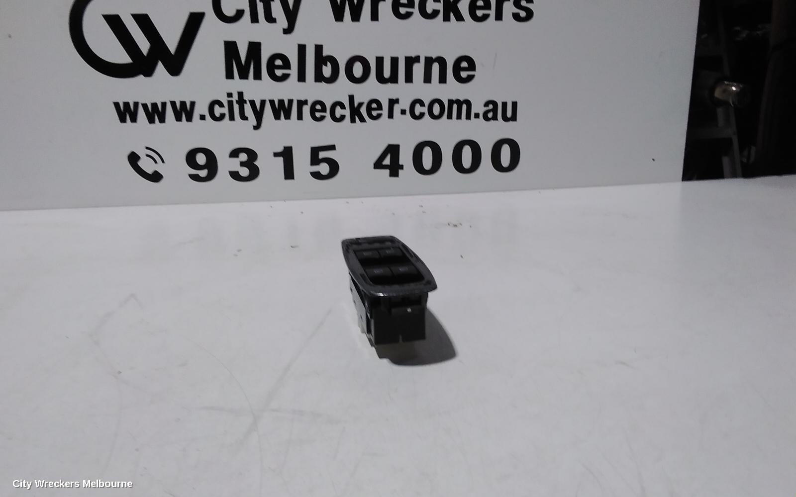 RENAULT KALEOS PWR DR WIND SWITCH, RH FRONT (MASTER SWITCH), H45, 07/2011 - 04/2016