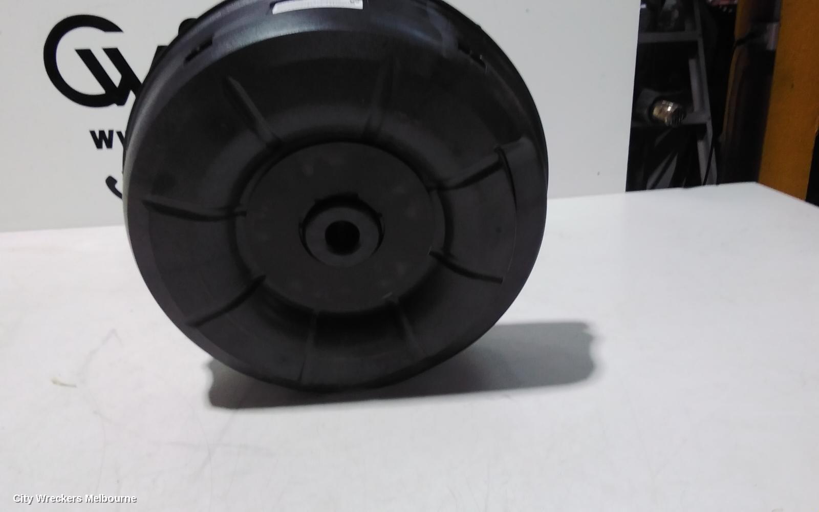 RENAULT KALEOS RADIO/CD/DVD/SAT/TV, SUBWOOFER, H45, 09/2008 - 04/2016
