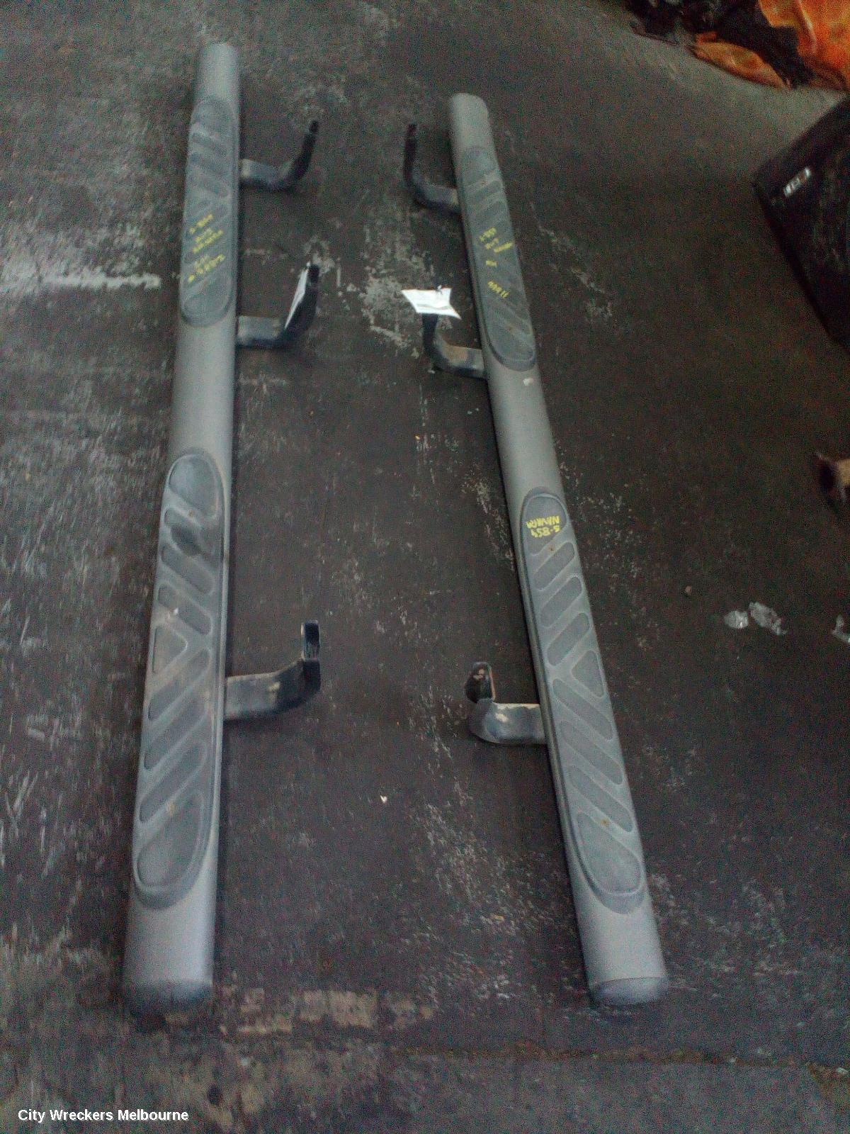NISSAN NAVARA SIDE STEP/SKIRT, D40 (VIN VSK), LH SIDE, FACTORY, DUAL CAB, 09/2005 - 08/2015