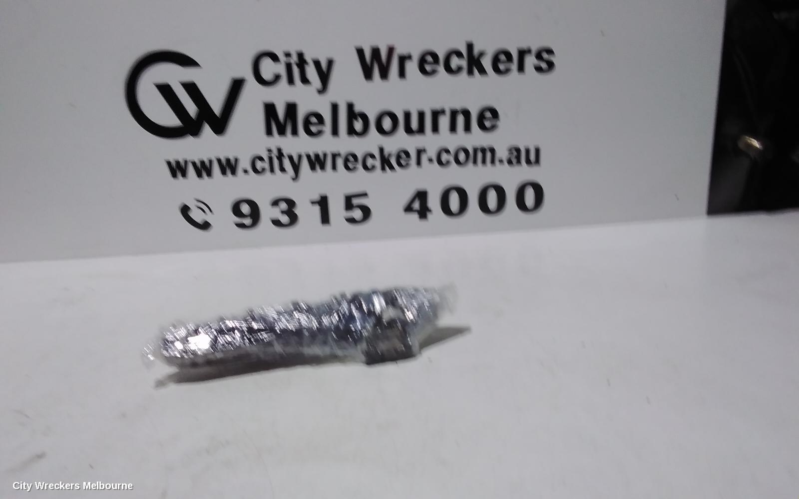 MITSUBISHI PAJERO DOOR HANDLE, OUTER, LH/RH FRONT, CHROME, PAJERO SPORT, QE-QF, 10/2015 ONWARDS