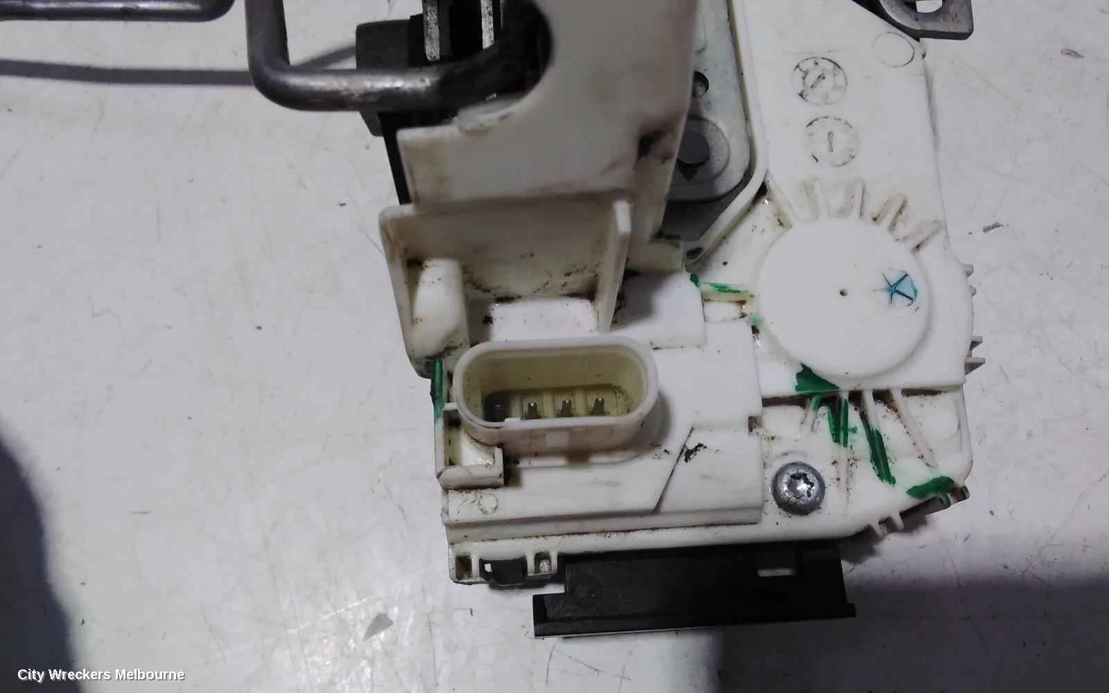 DODGE JOURNEY DOOR/BOOT/GATE LOCK, RIGHT REAR DOOR LOCK, JC, 07/2011 - 12/2016