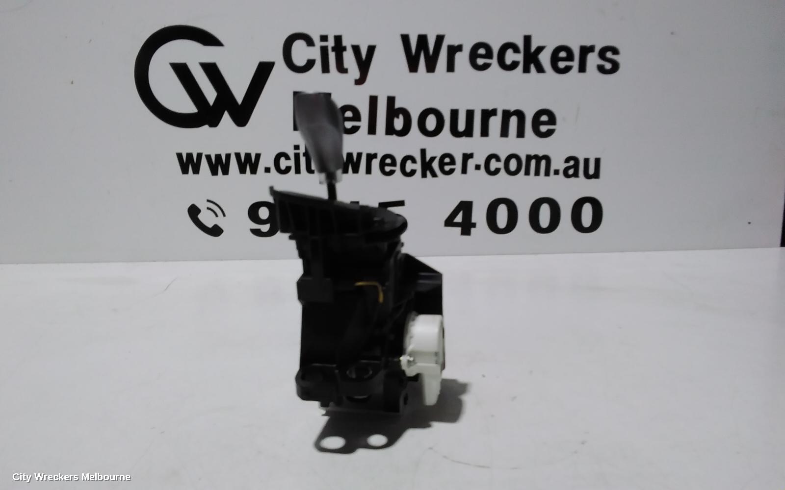TOYOTA PRIUS GEAR STICK/SHIFTER, ZVW40R, PRIUS V, 05/2012 - 11/2022