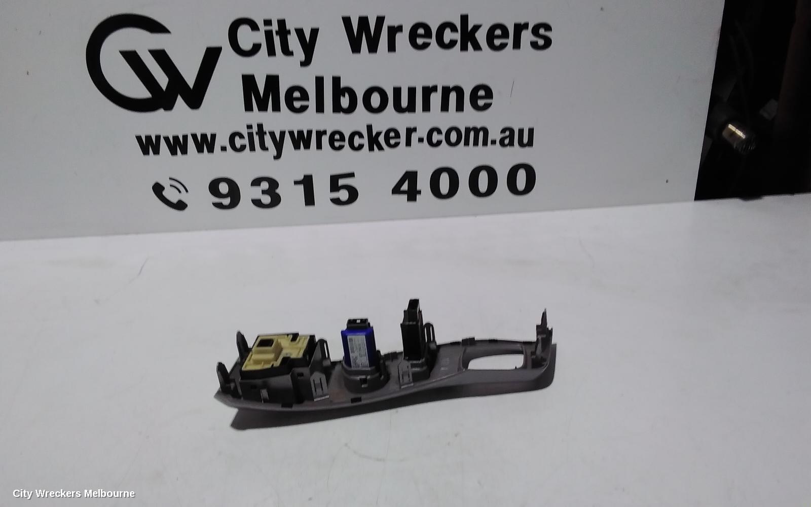 TOYOTA PRIUS, ZVW40R, PRIUS V, 05/2012 - 11/2022, START STOP BUTTON: 99993