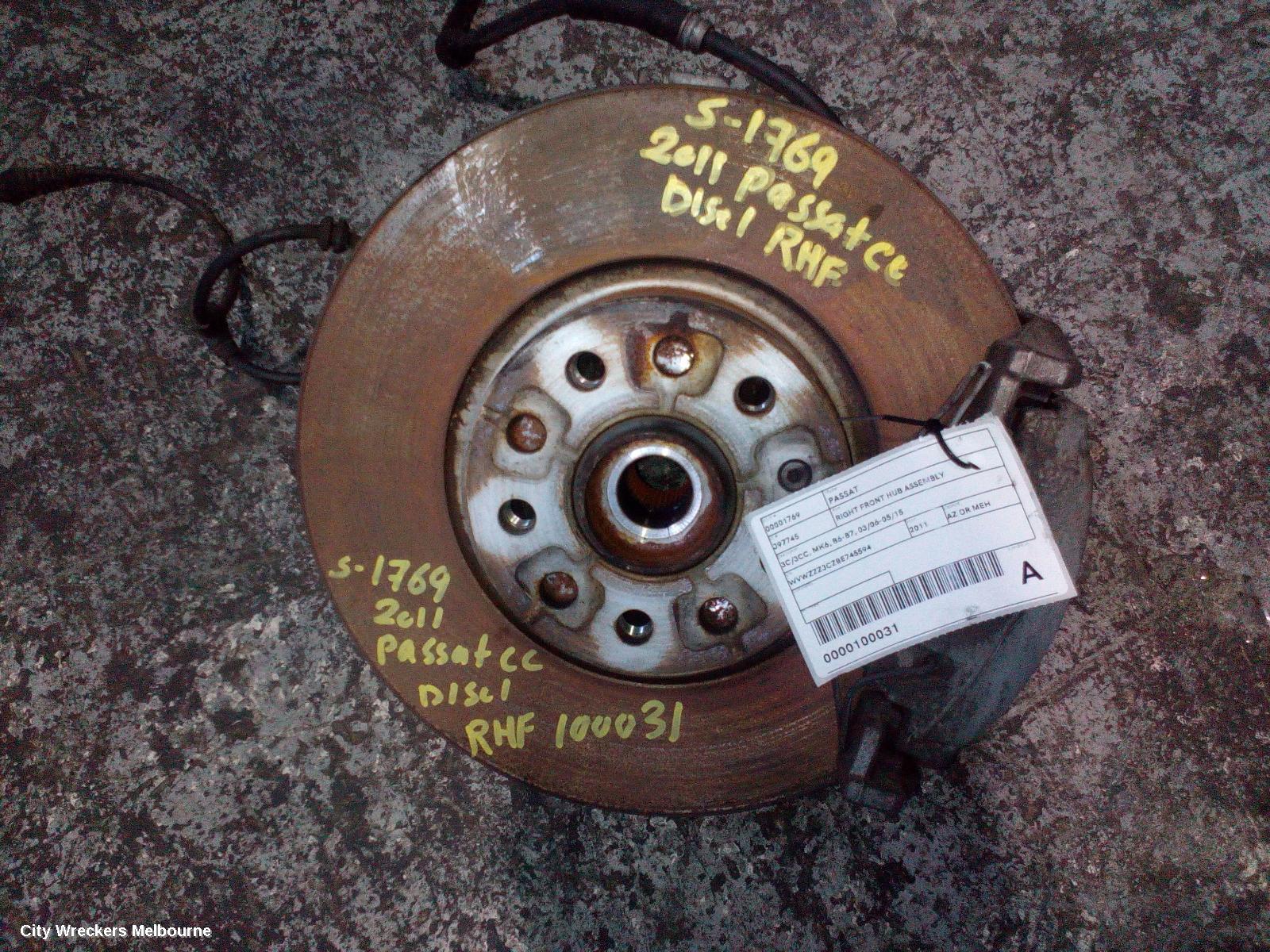 VOLKSWAGEN PASSAT RIGHT FRONT HUB ASSEMBLY, 3C/3CC, MK6, B6-B7, 03/2006 - 05/2015