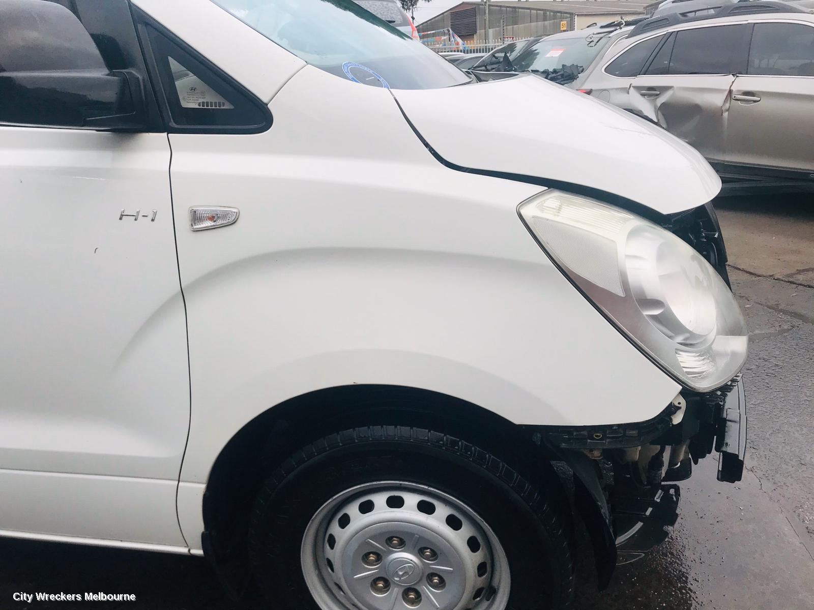 HYUNDAI ILOAD/IMAX OVERFLOW BOTTLE, TQ, 11/2007 - 03/2021