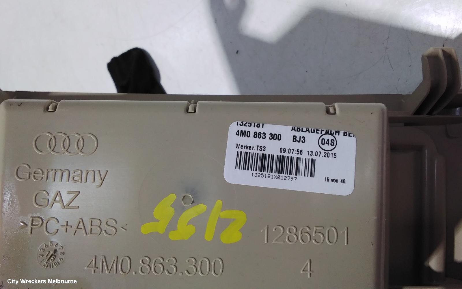 AUDI Q7, 4M, 07/2015 ONWARDS, REAR AIRVENT: 100235