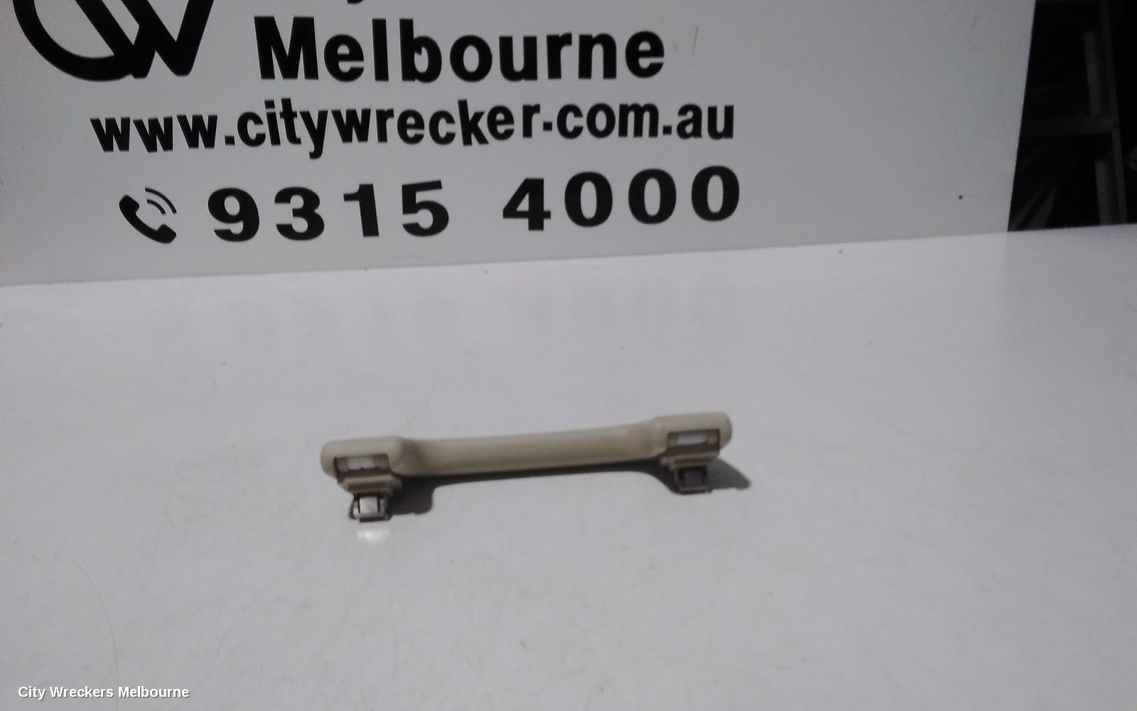 AUDI Q7 GRAB HANDLE, 4M, 07/2015 ONWARDS