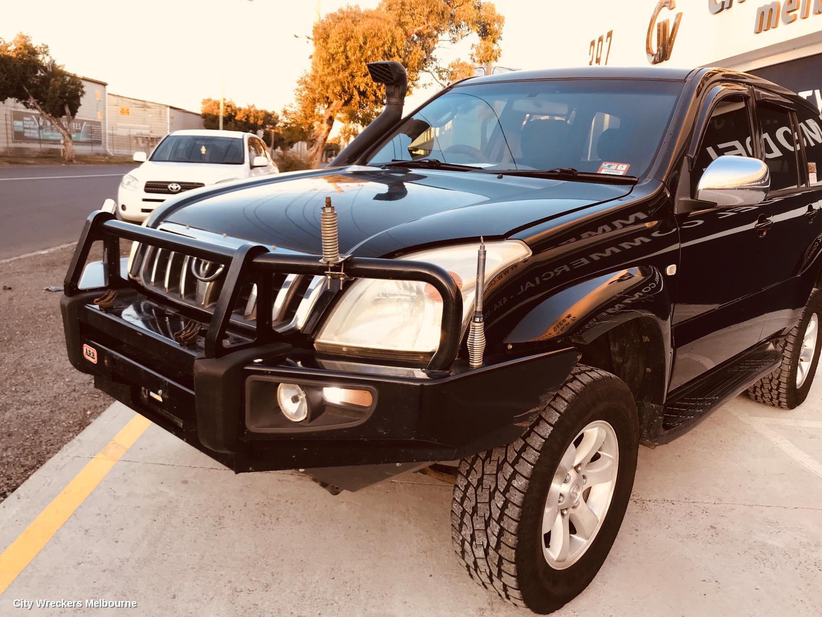 TOYOTA PRADO RIGHT REAR DOOR, 120 SERIES, FLARED TYPE, 02/2003 - 10/2009