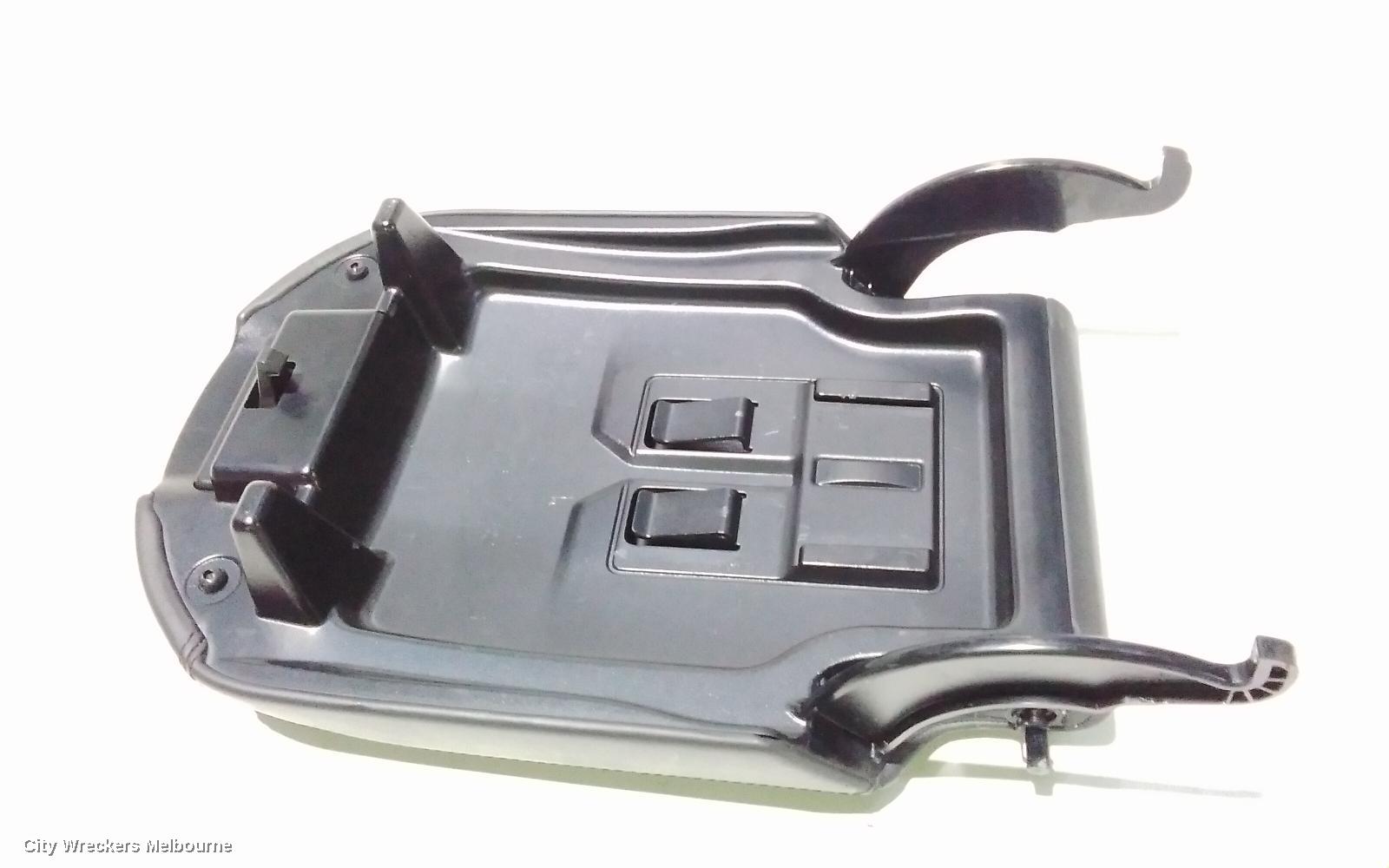 LAND ROVER RANGEROVER SPORT CONSOLE, L494, 12/2013 - 04/2022