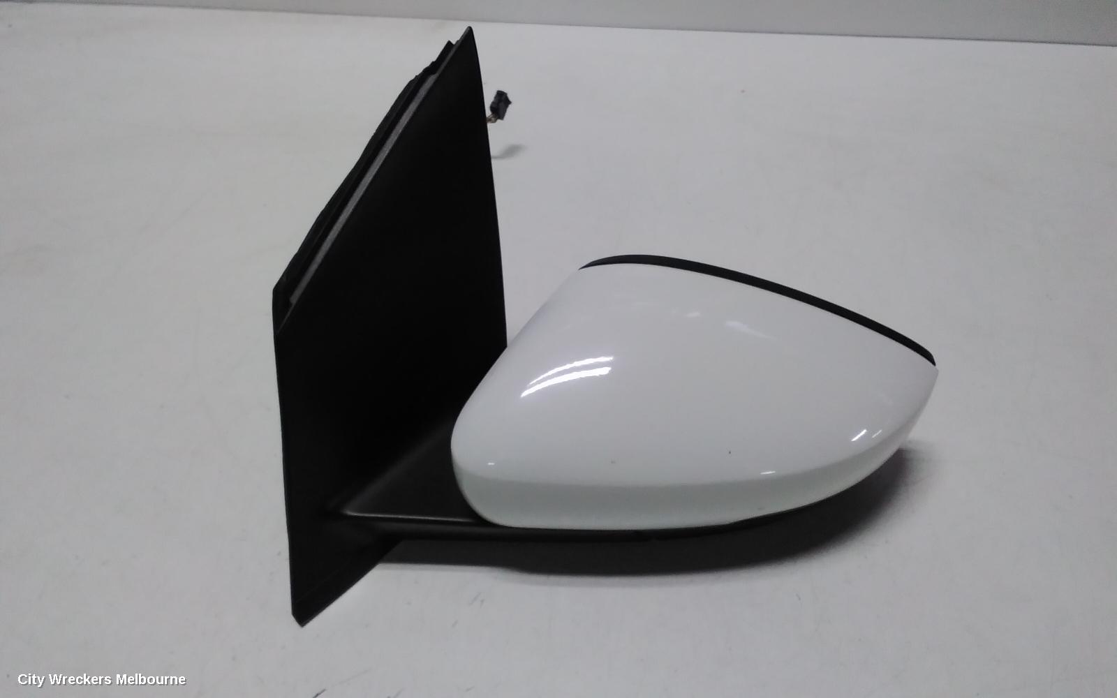 VOLKSWAGEN POLO LEFT DOOR MIRROR, 6R, HEATED TYPE, 05/2010 - 05/2014