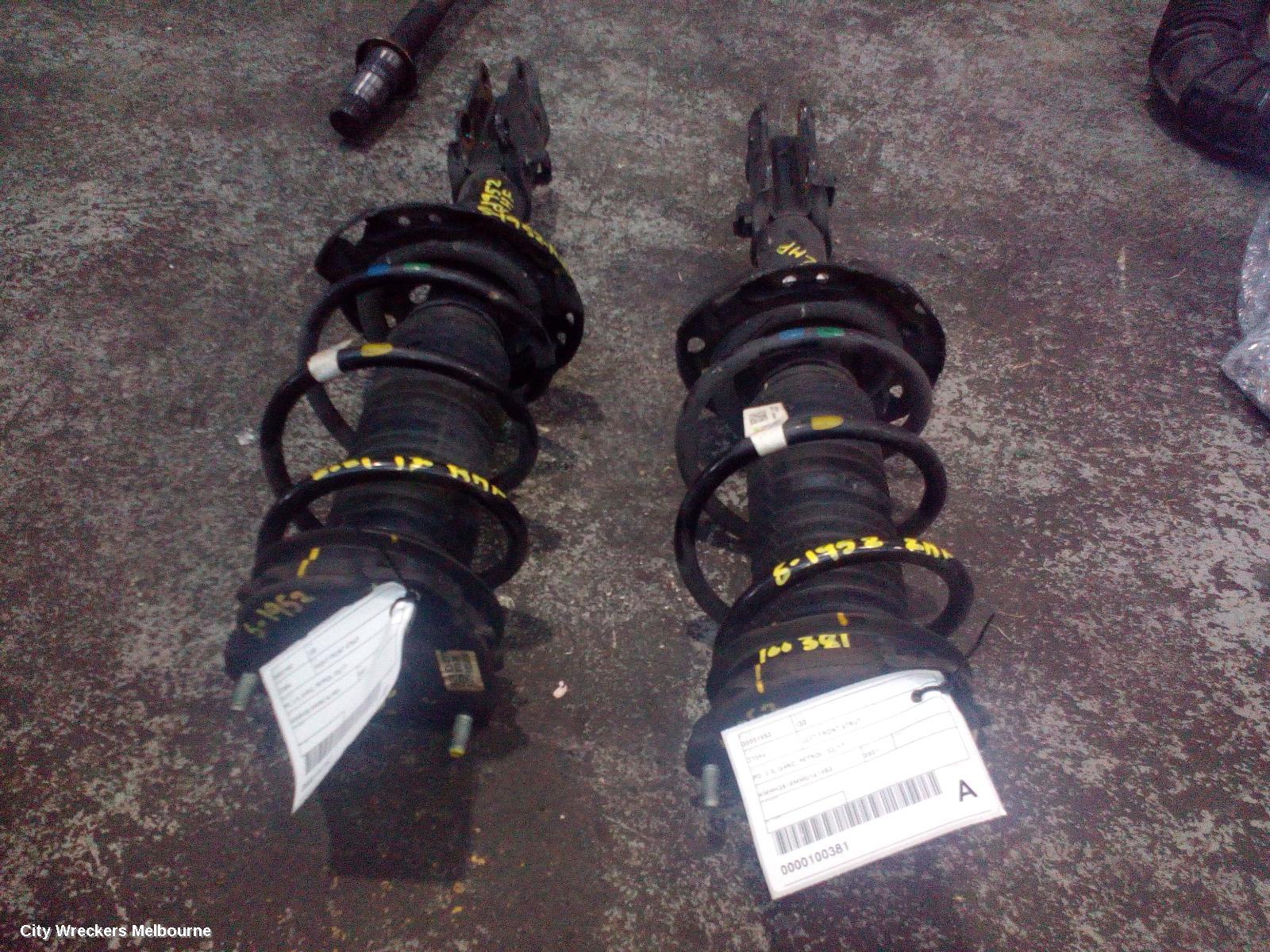 HYUNDAI I30 LEFT FRONT STRUT, PD, 2.0, G4NC, PETROL, 03/2017 ONWARDS
