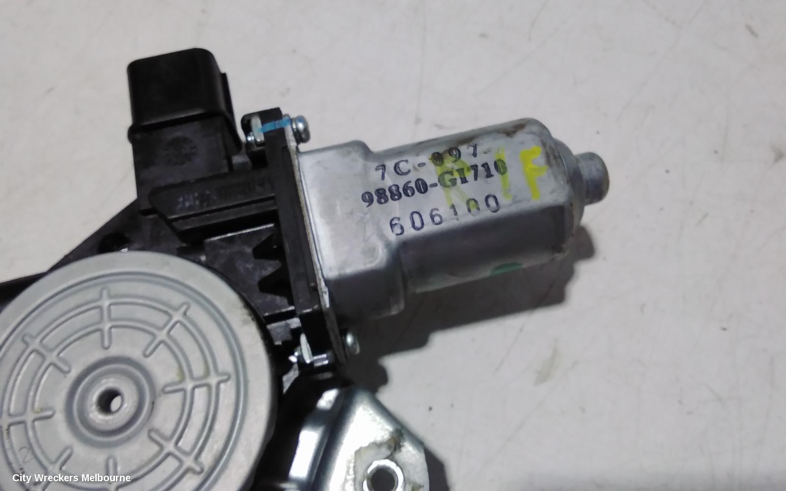 HOLDEN COLORADO RIGHT FRONT WINDOW REG/MOTOR, RG, 06/2012 - 12/2020