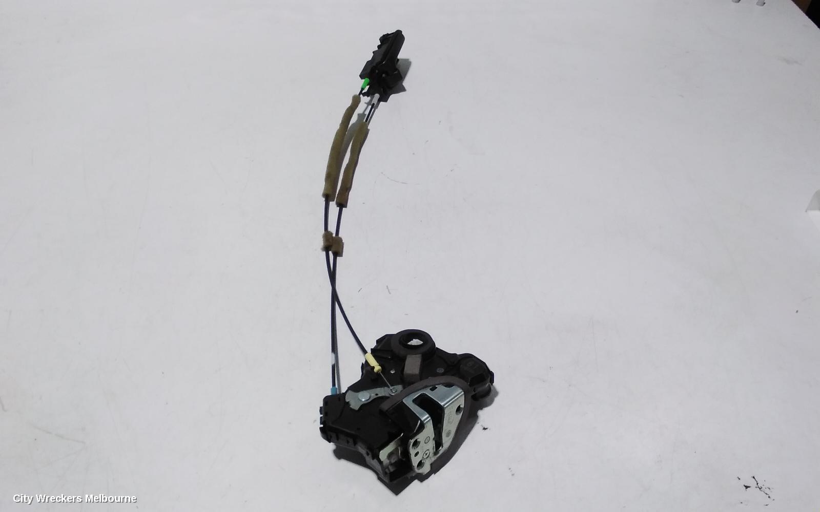 TOYOTA HIACE DOOR/BOOT/GATE LOCK, RIGHT FRONT DOOR LOCK, TRH/KDH, 03/2005 - 04/2019