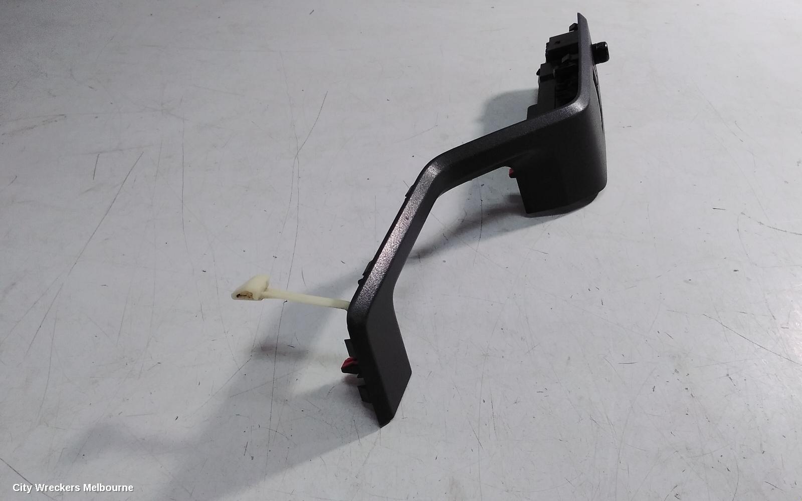 TOYOTA HIACE PWR DR WIND SWITCH, RH FRONT (MASTER SWITCH), 300 SERIES, 04/2019 ONWARDS