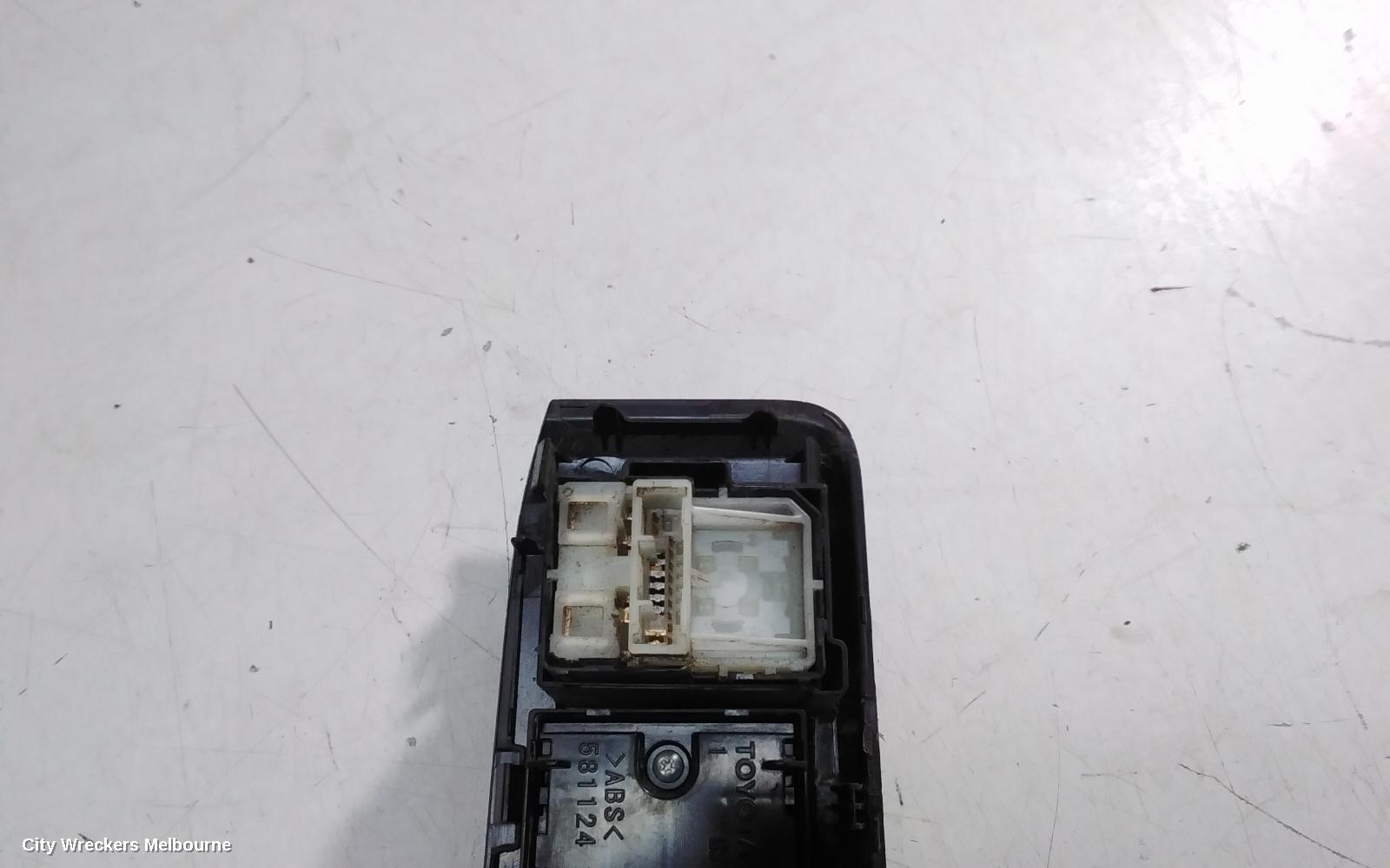 TOYOTA HIACE PWR DR WIND SWITCH, RH FRONT (MASTER SWITCH), 300 SERIES, 04/2019 ONWARDS