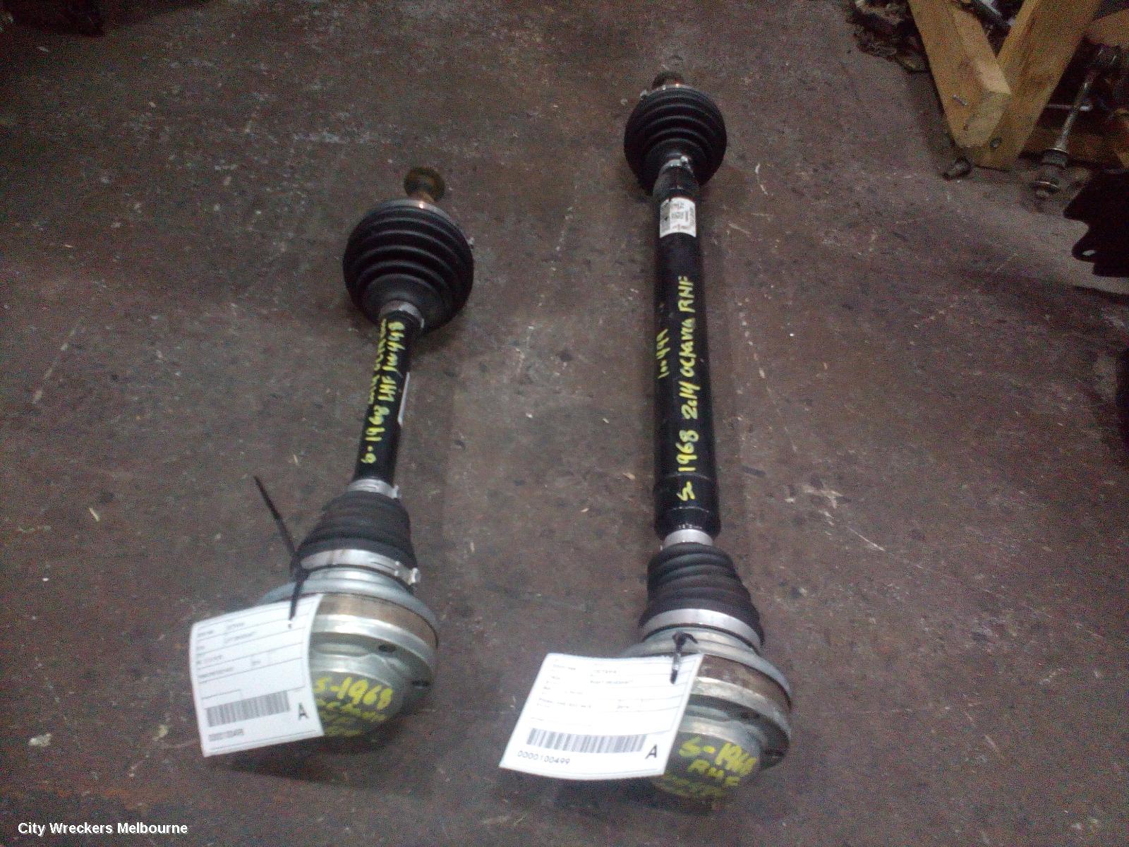 SKODA OCTAVIA LEFT DRIVESHAFT, NE, 09/2013 - 09/2020
