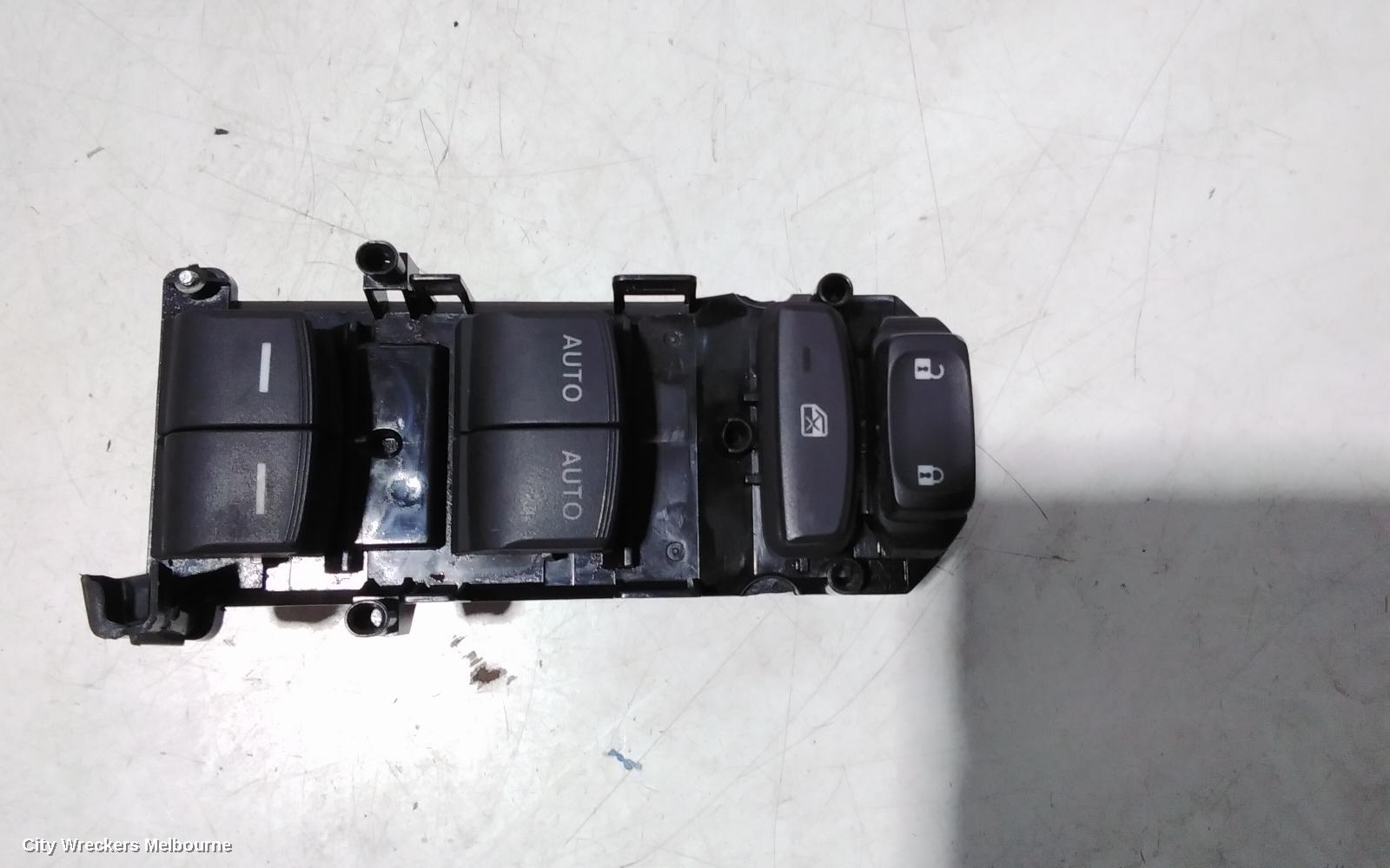 HONDA CIVIC PWR DR WIND SWITCH, RH FRONT (MASTER SWITCH), HATCH, MANUAL FOLD TYPE, 10TH GEN, 05/2016 - 08/2021