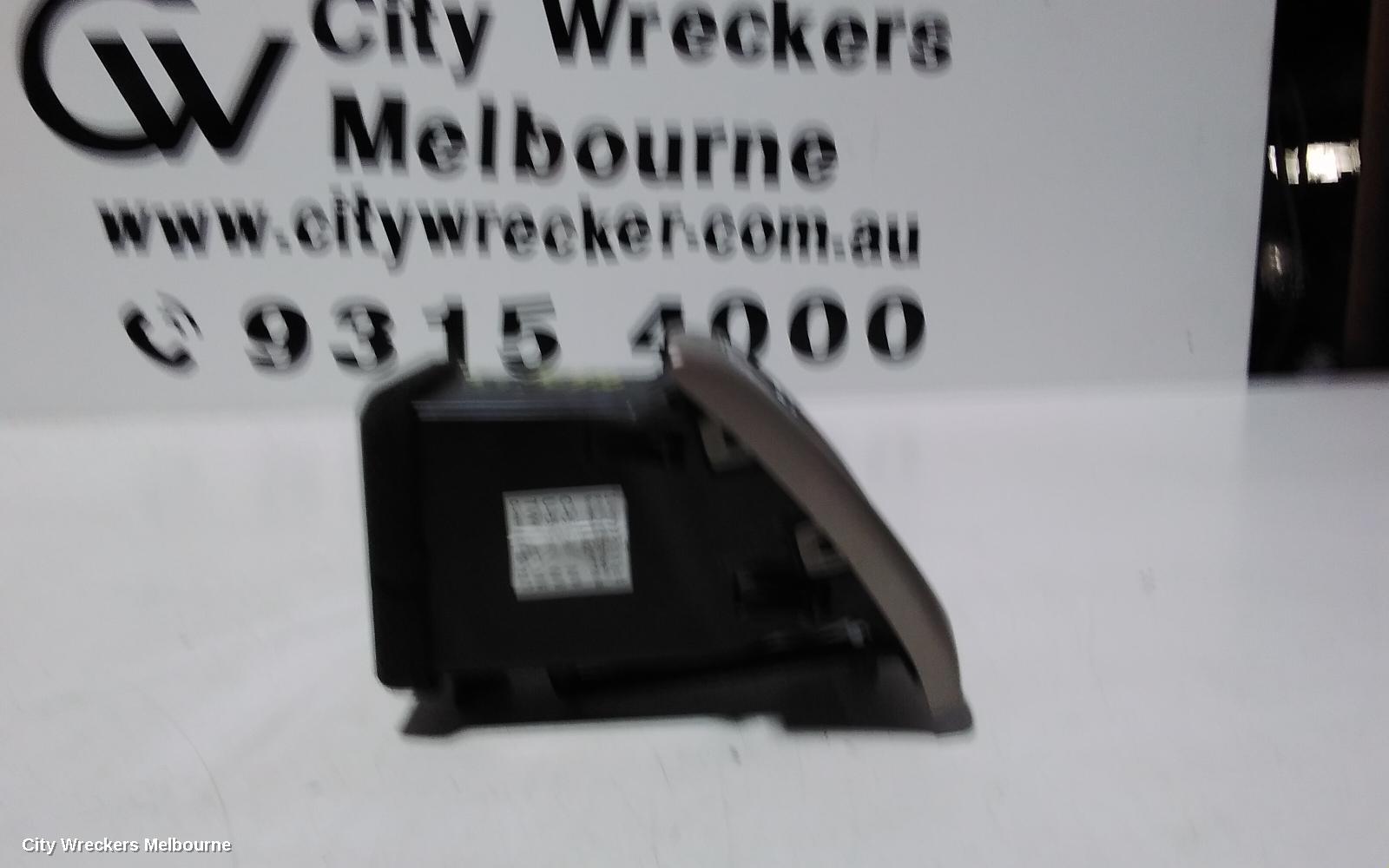 JEEP GRANDCHEROKEE, WK, 10/2010 - 02/2022, LH AIRVENT: 100548