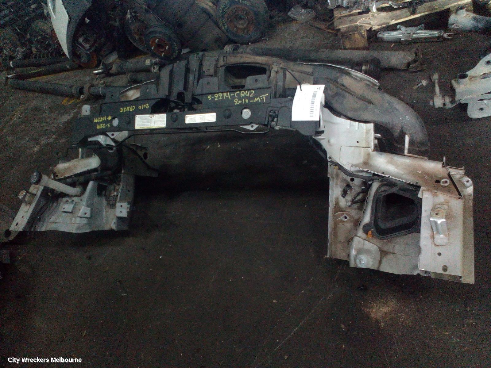HOLDEN CRUZE RADIATOR SUPPORT, JG, 03/2009 - 02/2011