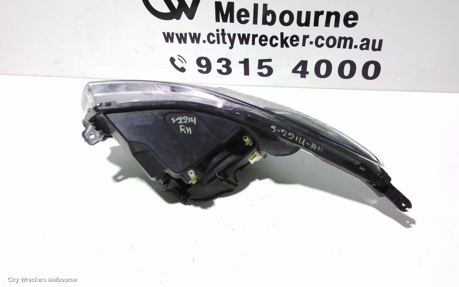 HOLDEN CRUZE RIGHT HEADLAMP, JG, 03/2009 - 02/2011